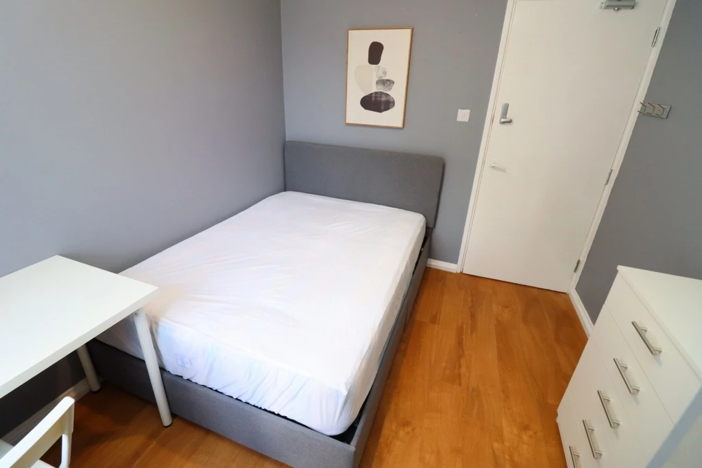 Property photo: Sandbourne,Dartmouth Close, W11