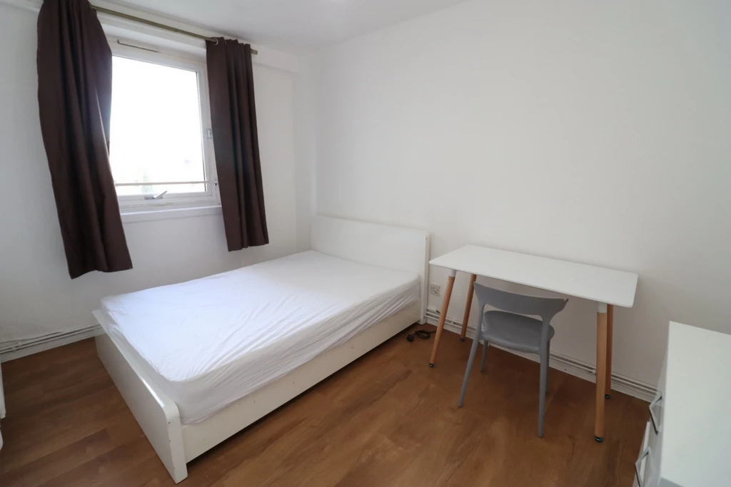 Similar Property: Double room - Single use in Bethnal Green