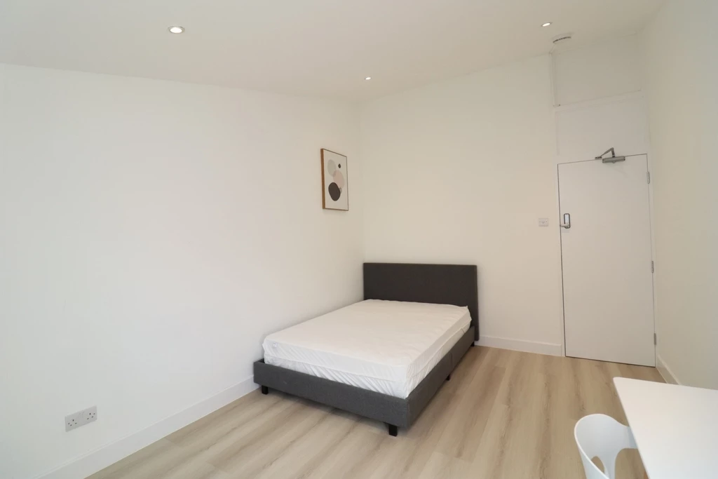Similar Property: Double room - Single use in Arsenal