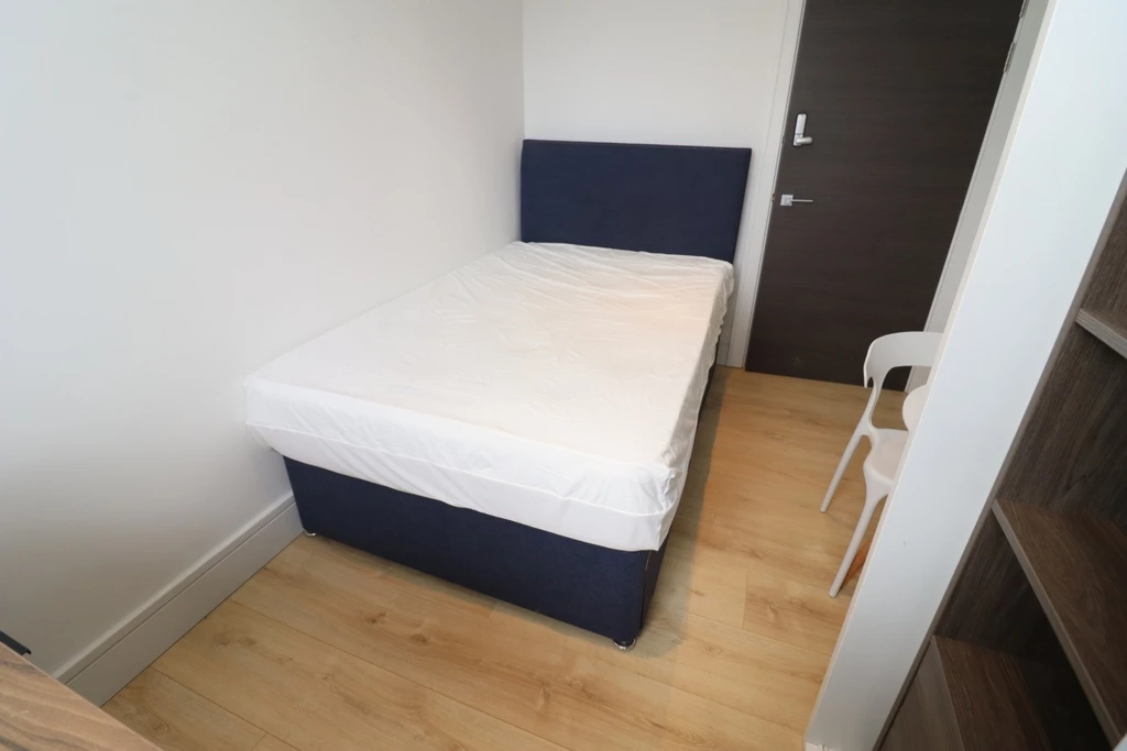 Similar Property: Double room - Single use in Wembley