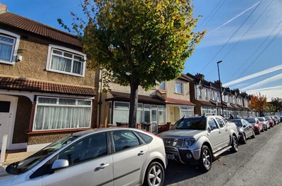 Property details: For Sale - Surrey, London, CR7 Property photo: Surrey, London, CR7