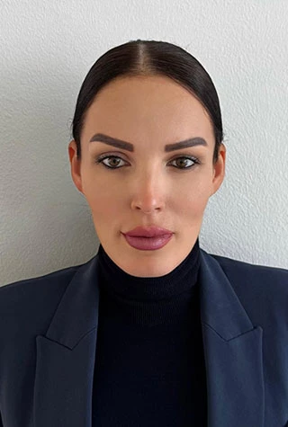 Natalia Wozniak - Marketing Manager/Sales and Rentals Consultant Natalia Wozniak - Marketing Manager/Sales and Rentals Consultant