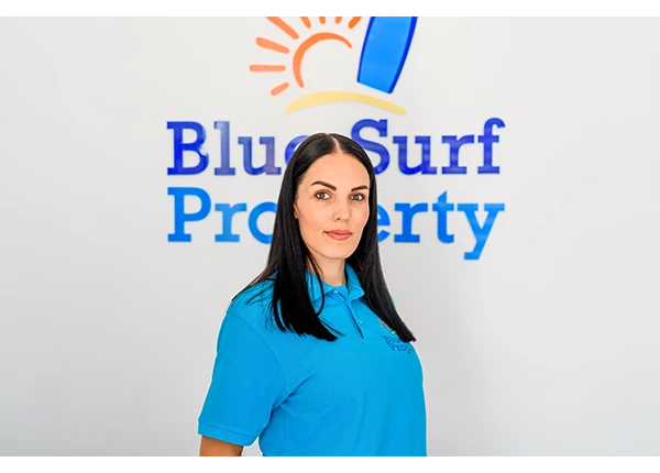 Natalia Wozniak - Marketing Manager/Sales and Rentals Consultant Natalia Wozniak - Marketing Manager/Sales and Rentals Consultant