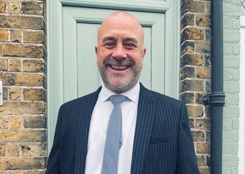 Lee Thomas - Birchington, Westgate, Herne Bay and Whitstable Lee Thomas - Birchington, Westgate, Herne Bay and Whitstable