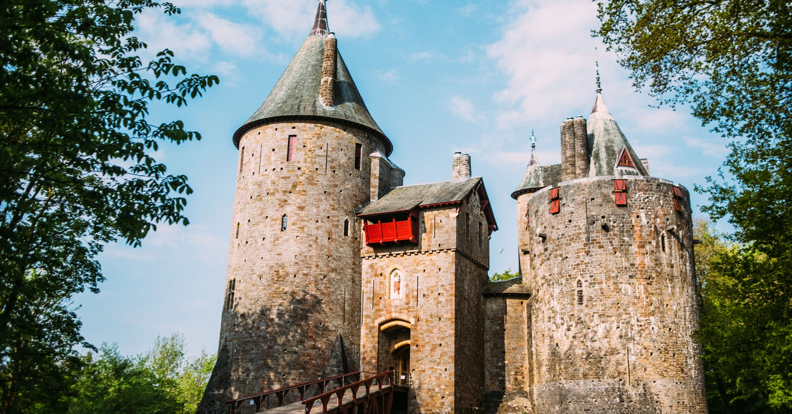 Guide to Gwaelod Y Garth & Tongwynlais