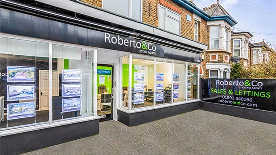 About Roberto and Co About Roberto and Co