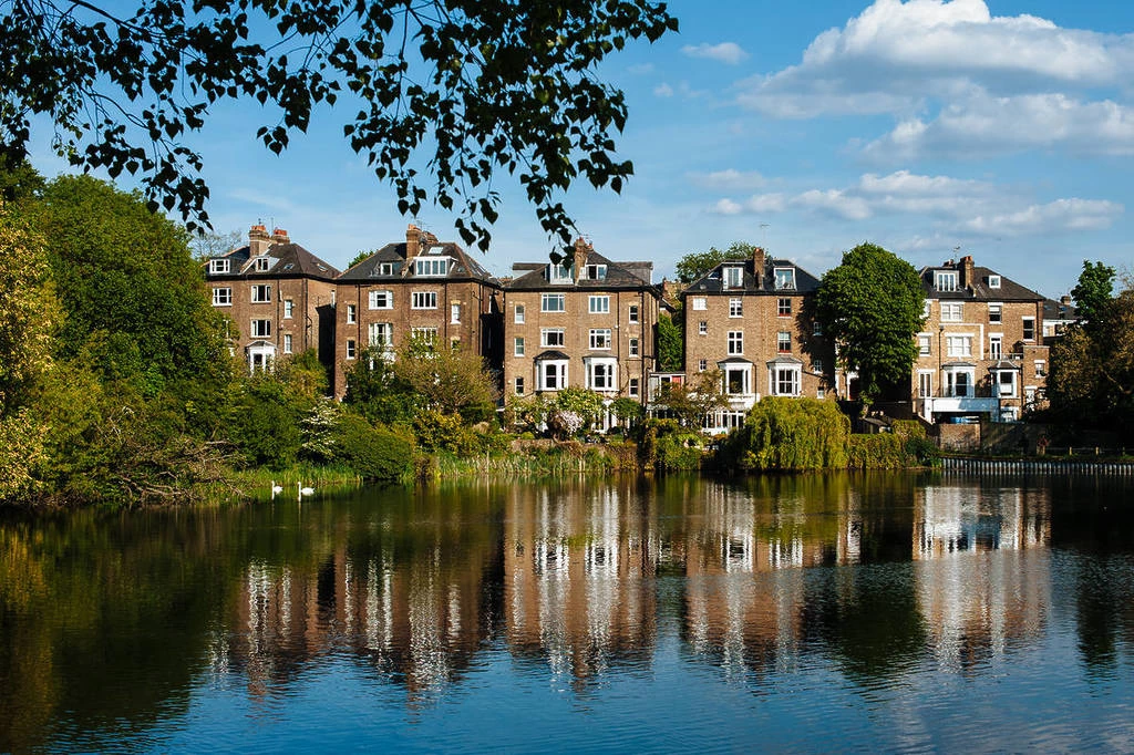 Hampstead NW3, near the LaSWAP consortium sixth forms