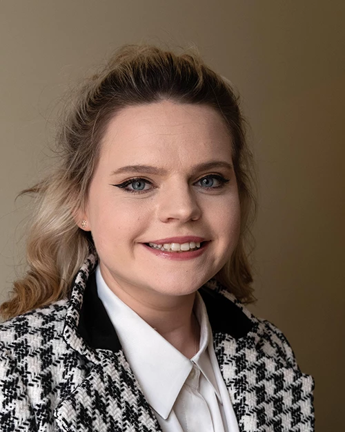 Morgan Williams – Sales Manager