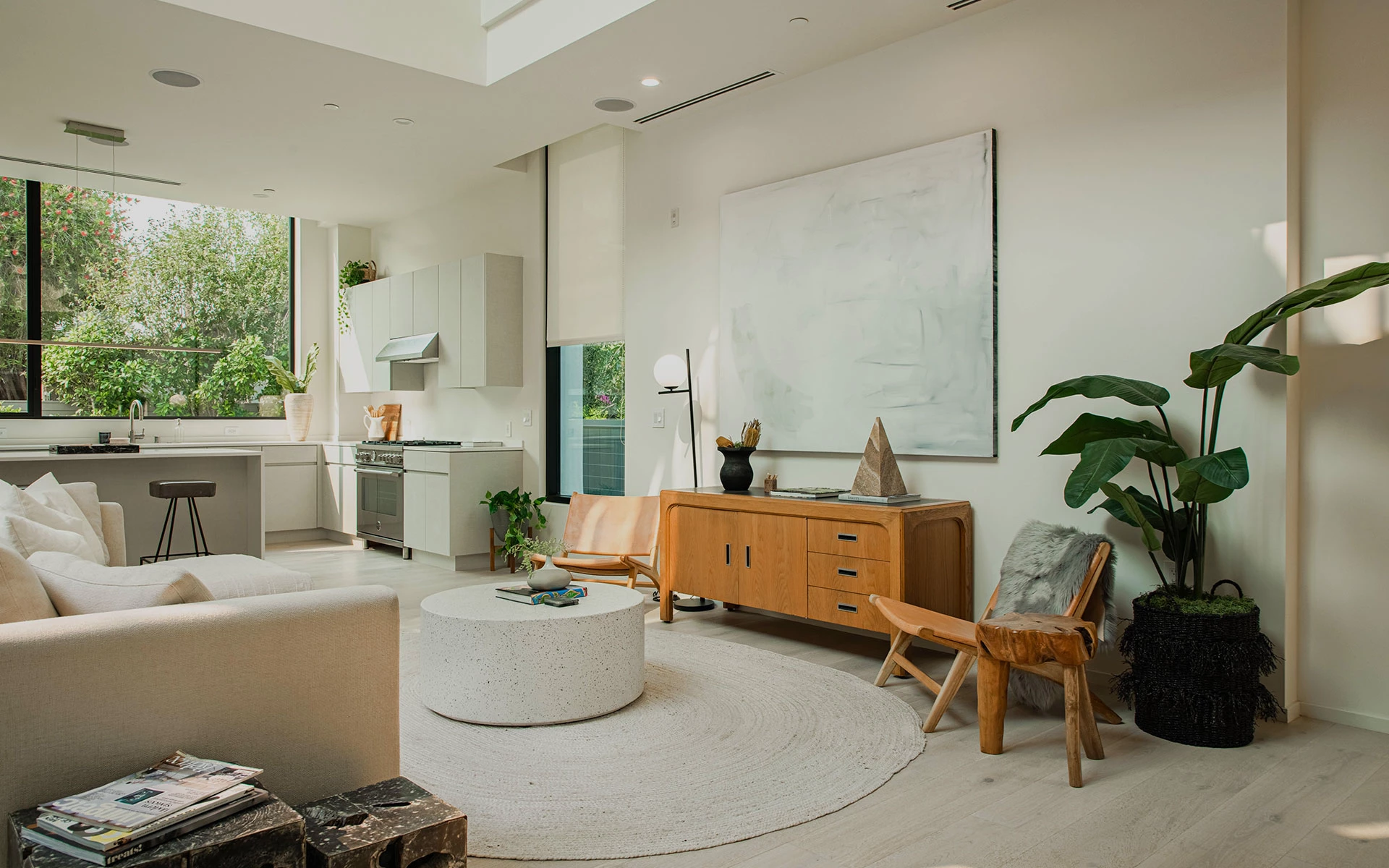 We are Guaranteed<br>Rent Specialists