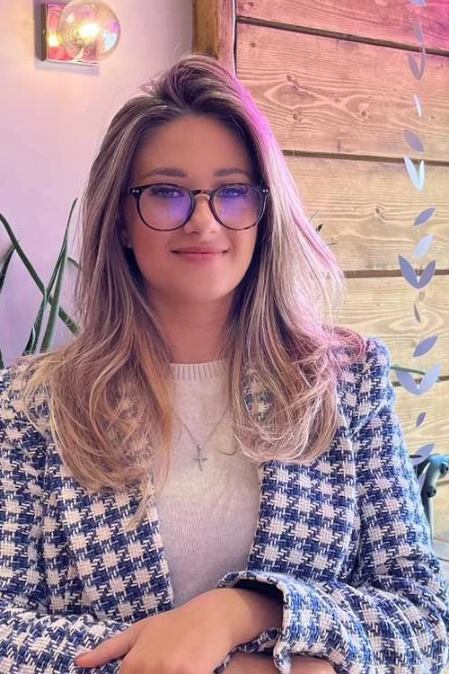 A portrait of Alannah Peskett – Senior Sales Negotiator at william-rose